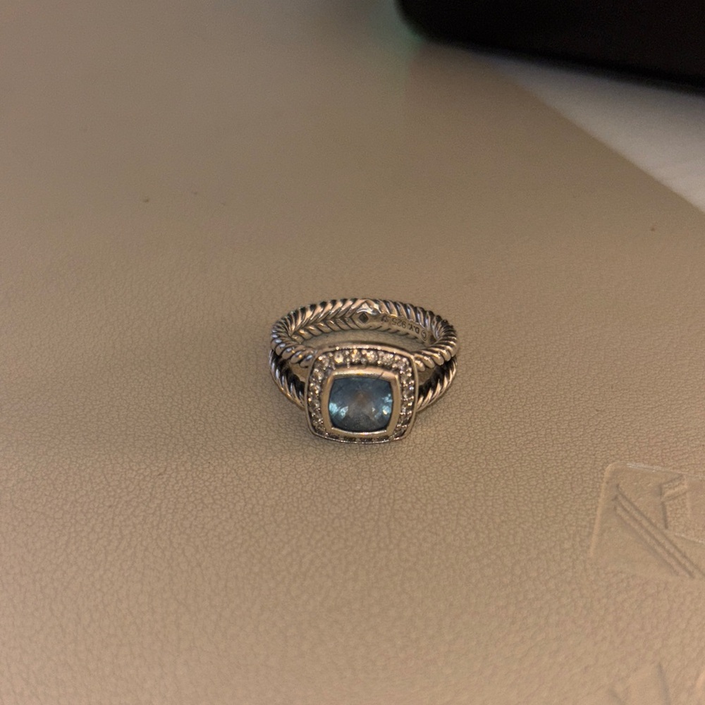 Elegant Silver and Blue Stone Ring